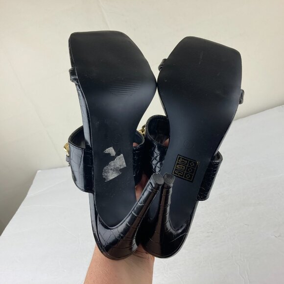 Pretty Little Thing Sz 8 Black Square Toe Slip On Heel Sandals Gold Chain Detail - Picture 9 of 9